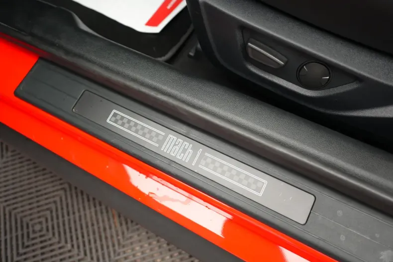 Ford Mustang Mach-E din 2022 cu 9.900 km - oferta FOR111823 - foto 11