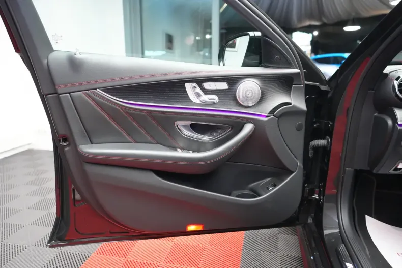 Mercedes-Benz E 53 AMG din 2022 cu 52.000 km - oferta MER111826 - foto 12