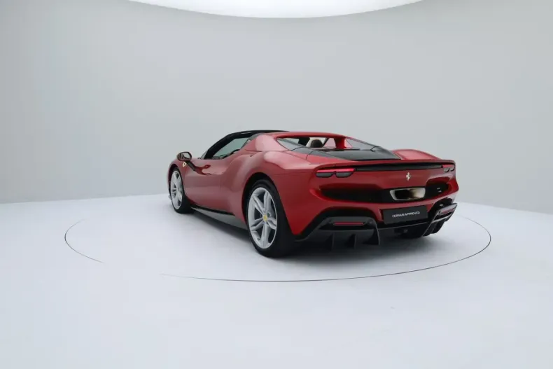 Ferrari 296 GTS din 2022 cu 18.768 km - oferta FER111831 - foto 7