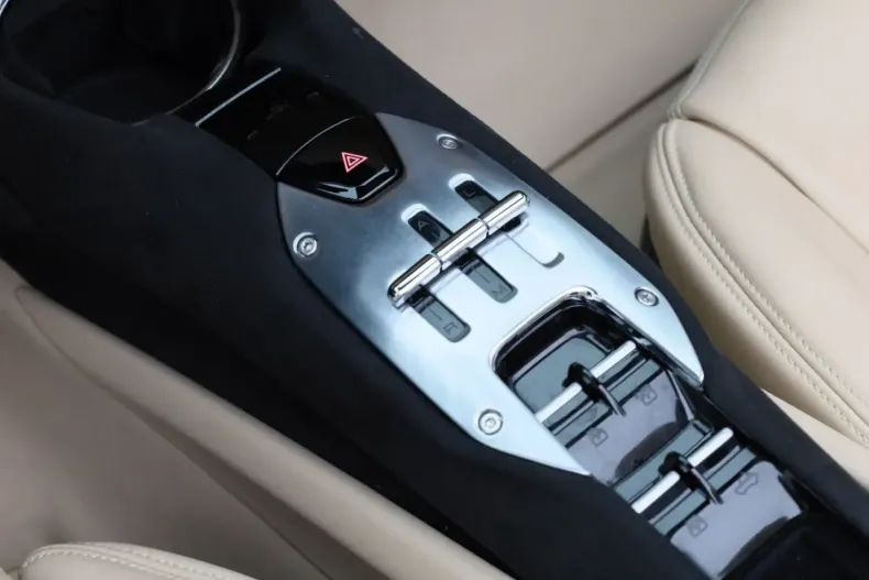 Ferrari 296 GTS din 2022 cu 18.768 km - oferta FER111831 - foto 14