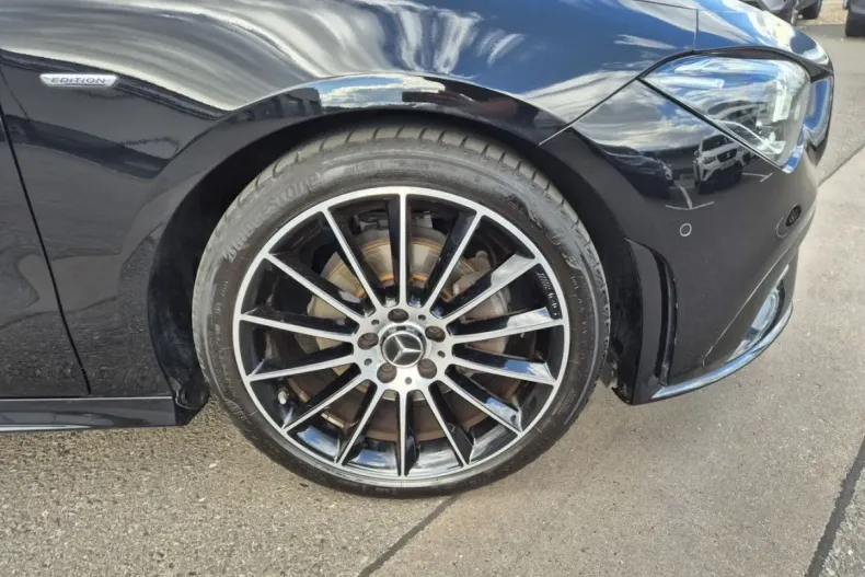 Mercedes-Benz CLA 200 din 2021 cu 52.415 km - oferta MER111866 - foto 5