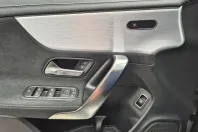 Mercedes-Benz CLA 200 din 2021 cu 52.415 km - oferta MER111866 - foto 7