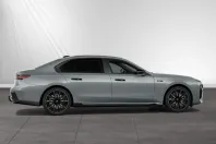BMW M760 din 2024 cu 8.800 km - oferta BMW111891 - foto 9