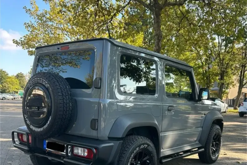 Suzuki Jimny din 2024 cu 9.442 km - oferta SUZ111901 - foto 3