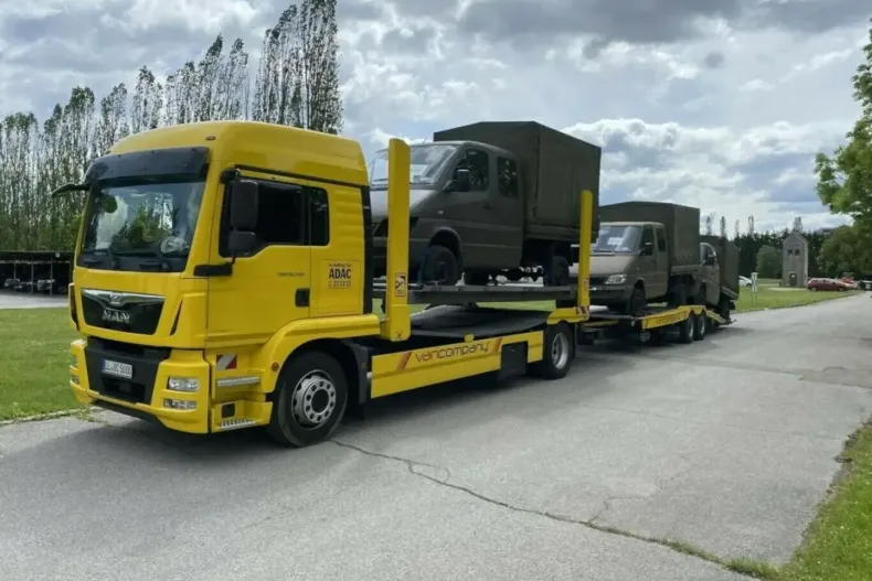 Mercedes-Benz G 500 din 2024 cu 6.704 km - oferta MER111902 - foto 31