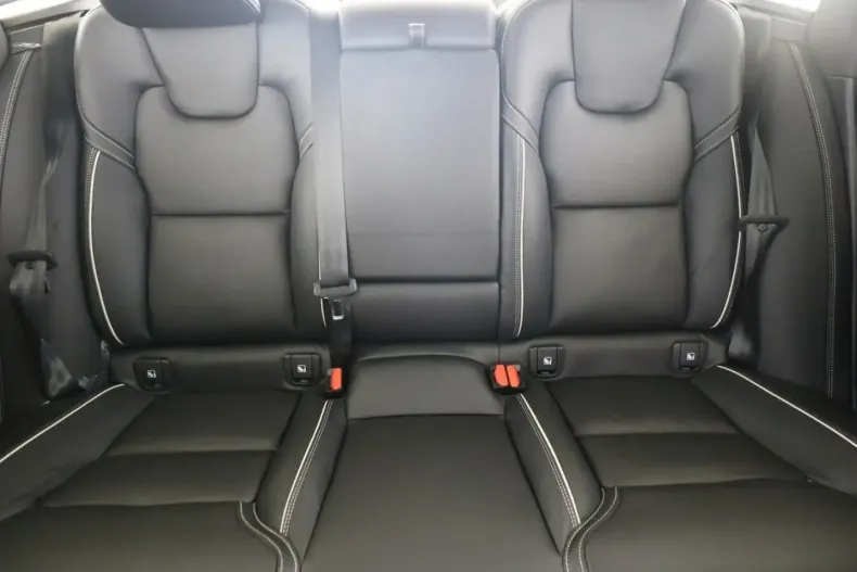 Volvo S90 din 2024 cu 26.470 km - oferta VOL111906 - foto 10