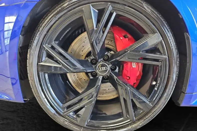 Audi RS6 din 2022 cu 86.720 km - oferta AUD111909 - foto 4