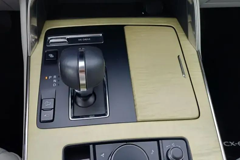 Mazda CX-60 din 2025 cu 14.956 km - oferta MAZ111910 - foto 19