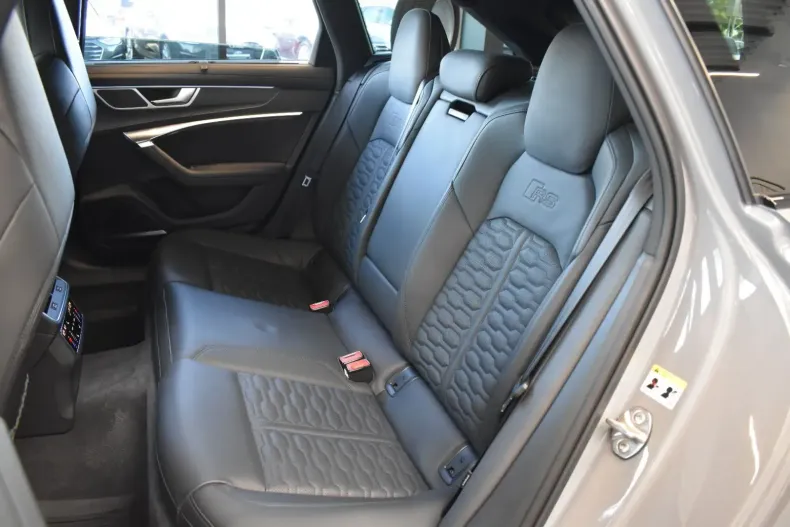 Audi RS6 din 2023 cu 94.943 km - oferta AUD111912 - foto 19