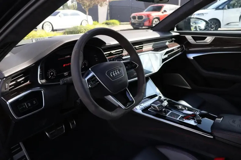 Audi RS6 din 2021 cu 59.800 km - oferta AUD111922 - foto 13