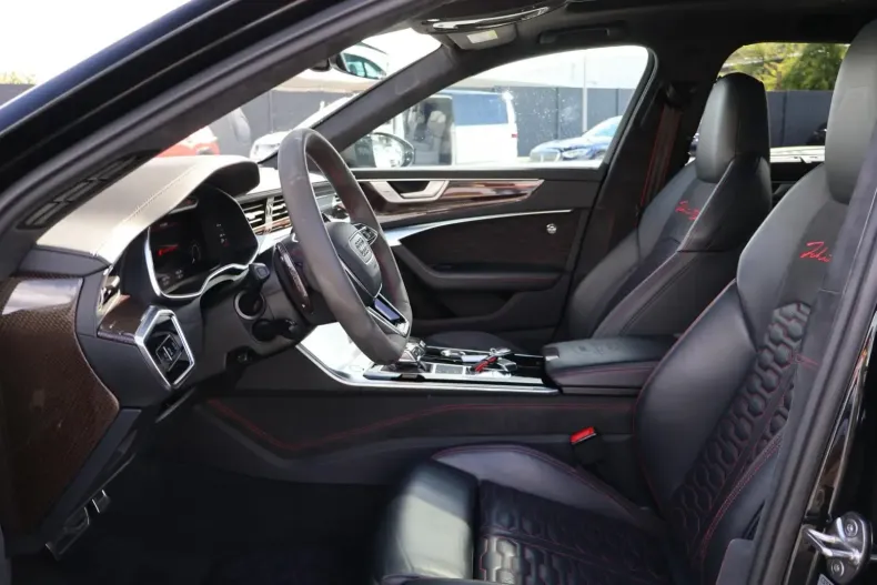 Audi RS6 din 2021 cu 59.800 km - oferta AUD111922 - foto 17