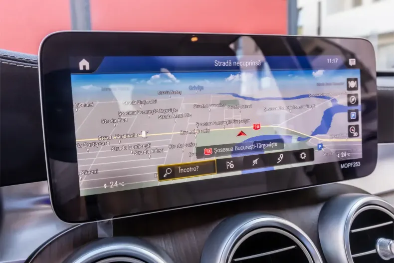 Mercedes-Benz GLC 300 din 2022 cu 100.000 km - oferta MER111931 - foto 30