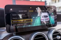 Mercedes-Benz GLC 300 din 2022 cu 100.000 km - oferta MER111931 - foto 38