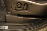 Land Rover Defender din 2024 cu 17.600 km - oferta LAN111936 - foto 18