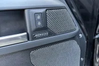 Land Rover Defender din 2024 cu 43.600 km - oferta LAN111958 - foto 20