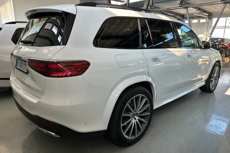 Mercedes-Benz GLS 580 din 2025 cu 17.800 km - oferta MER111969 - foto 5