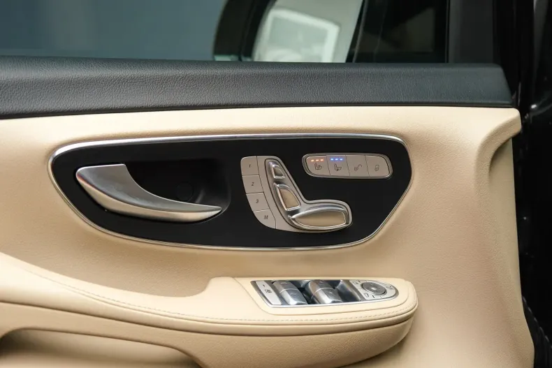 Mercedes-Benz V 300 din 2021 cu 85.000 km - oferta MER111978 - foto 10