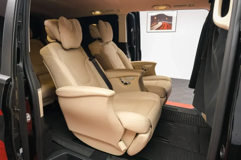 Mercedes-Benz V 300 din 2021 cu 85.000 km - oferta MER111978 - foto 28