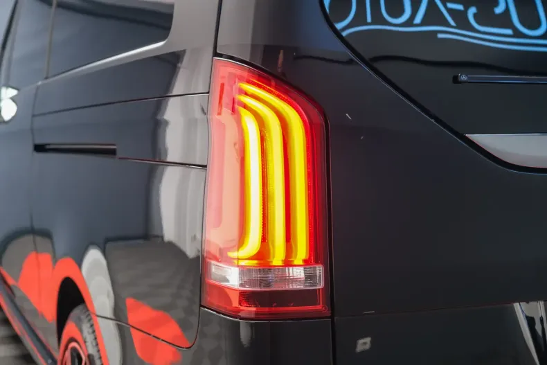 Mercedes-Benz V 300 din 2021 cu 85.000 km - oferta MER111978 - foto 39