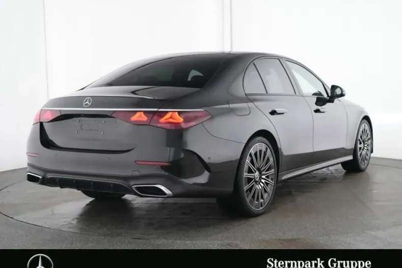 Mercedes-Benz E 200 din 2024 cu 17.401 km - oferta MER111989 - foto 8