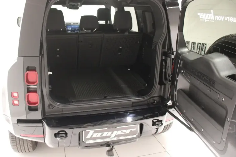 Land Rover Defender din 2024 cu 12.870 km - oferta LAN111995 - foto 12