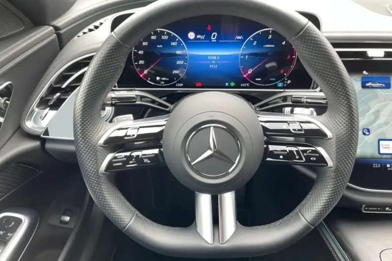 Mercedes-Benz E 220 din 2024 cu 9.712 km - oferta MER111996 - foto 10