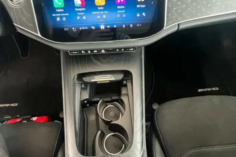 Mercedes-Benz E 220 din 2023 cu 22.637 km - oferta MER111997 - foto 14