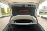 Mercedes-Benz E 220 din 2023 cu 22.637 km - oferta MER111997 - foto 19