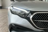 Mercedes-Benz E 220 din 2023 cu 22.637 km - oferta MER111997 - foto 29
