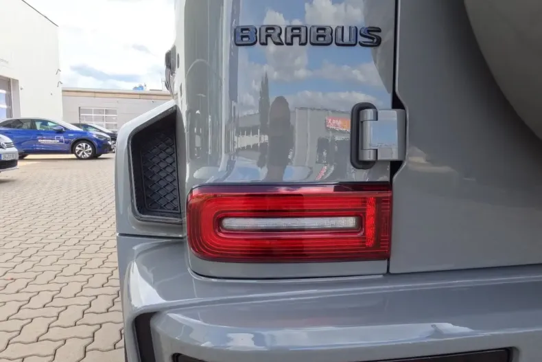 Mercedes-Benz G 63 AMG din 2022 cu 12.580 km - oferta MER112000 - foto 13