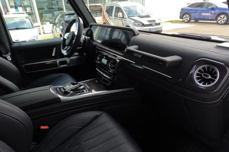 Mercedes-Benz G 63 AMG din 2022 cu 12.580 km - oferta MER112000 - foto 24