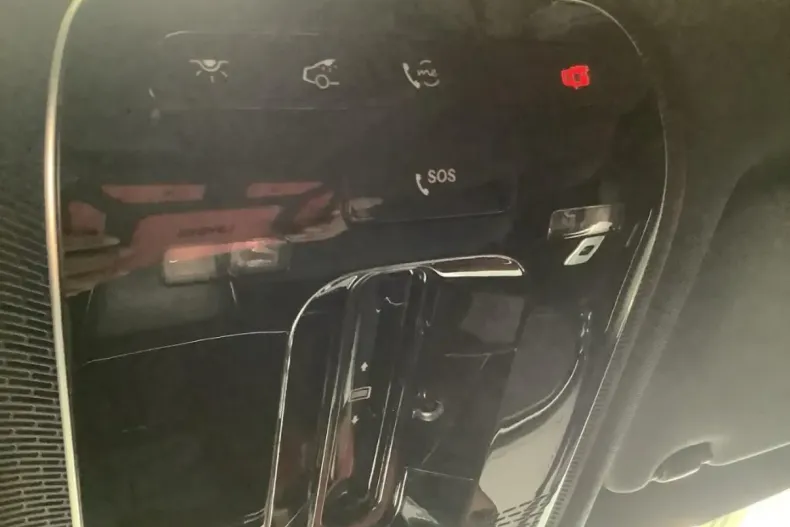 Mercedes-Benz E 200 din 2024 cu 18.598 km - oferta MER112003 - foto 17