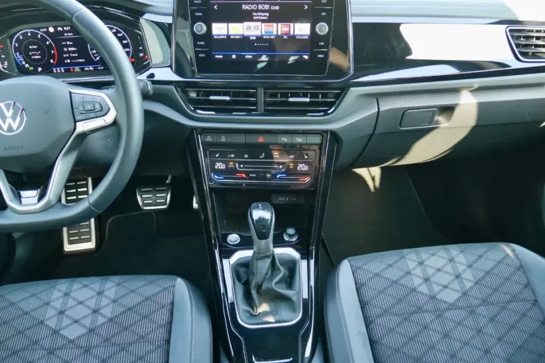 Volkswagen T-Roc din 2024 cu 10.350 km - oferta VOL112008 - foto 10