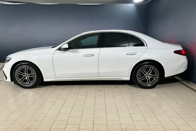 Mercedes-Benz E 200 din 2024 cu 9.233 km - oferta MER112014 - foto 3