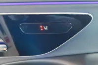 Mercedes-Benz E 200 din 2023 cu 48.781 km - oferta MER112015 - foto 15