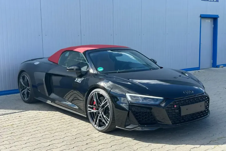 Audi R8 din 2022 cu 2.000 km - oferta AUD112016 - foto 1