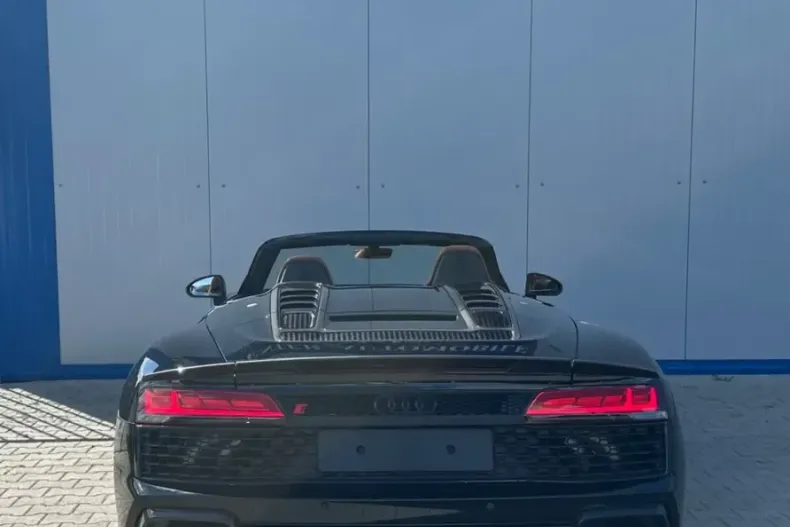 Audi R8 din 2022 cu 2.000 km - oferta AUD112016 - foto 14