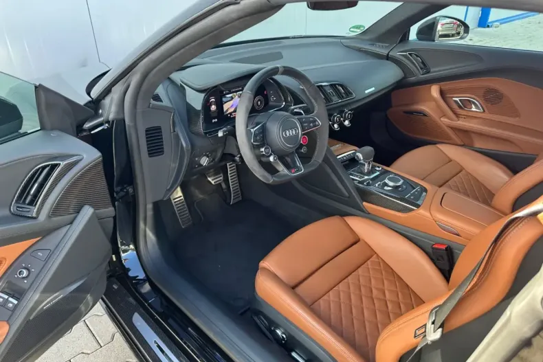 Audi R8 din 2022 cu 2.000 km - oferta AUD112016 - foto 17