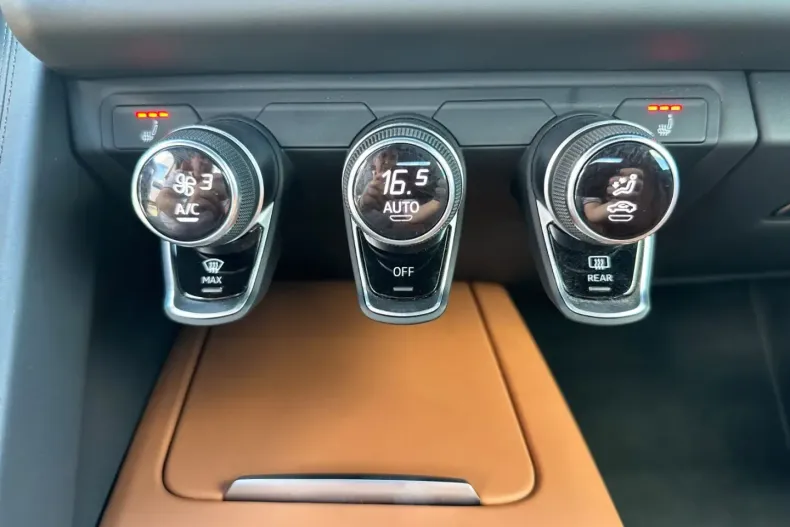 Audi R8 din 2022 cu 2.000 km - oferta AUD112016 - foto 27