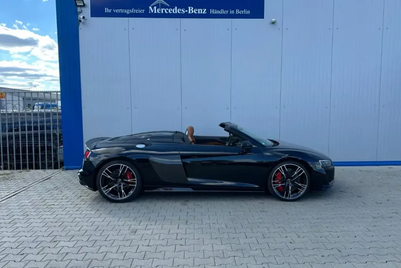 Audi R8 din 2022 cu 2.000 km - oferta AUD112016 - foto 43