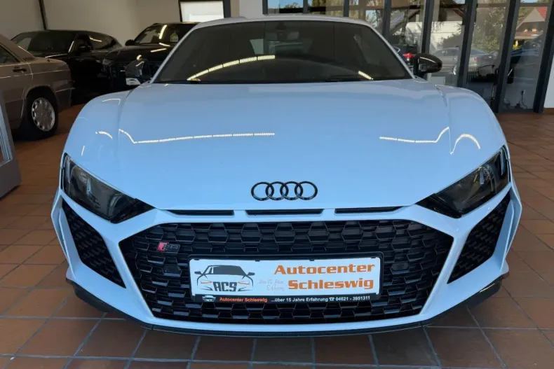 Audi R8 din 2024 cu 8.300 km - oferta AUD112017 - foto 3
