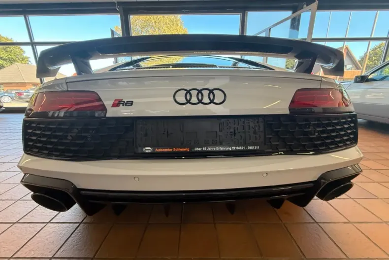 Audi R8 din 2024 cu 8.300 km - oferta AUD112017 - foto 5