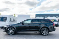 Volvo V90 Cross Country din 2023 cu 59.900 km - oferta VOL112024 - foto 5