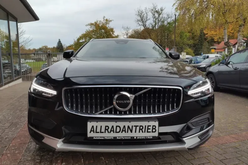 Volvo V90 Cross Country din 2021 cu 99.000 km - oferta VOL112026 - foto 2