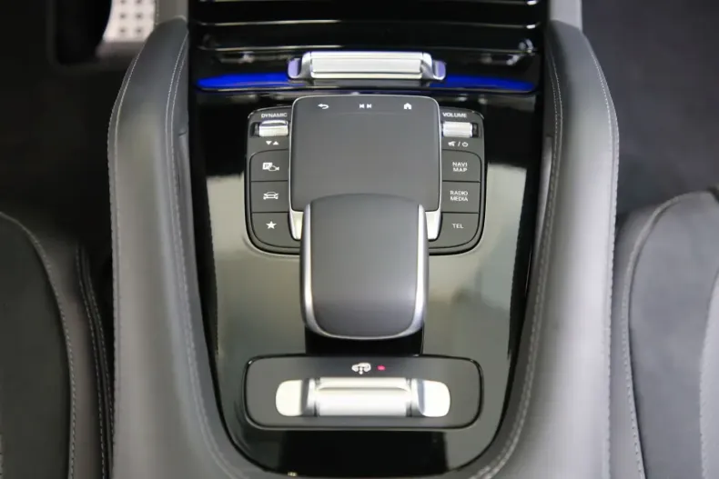 Mercedes-Benz GLS 63 din 2024 cu 15.500 km - oferta MER112030 - foto 14