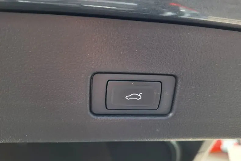 Audi A7 din 2023 cu 65.710 km - oferta AUD112046 - foto 17