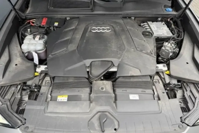 Audi Q8 din 2023 cu 57.700 km - oferta AUD112049 - foto 14