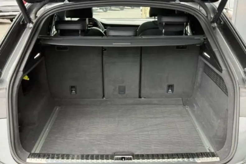 Audi Q8 din 2023 cu 57.700 km - oferta AUD112049 - foto 15