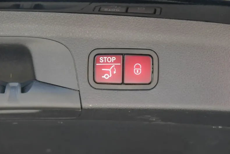 Mercedes-Benz GLE 450 din 2024 cu 19.151 km - oferta MER112059 - foto 14