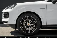 Porsche Cayenne din 2023 cu 21.380 km - oferta POR112061 - foto 14